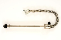 Chain attachment - safety bolt